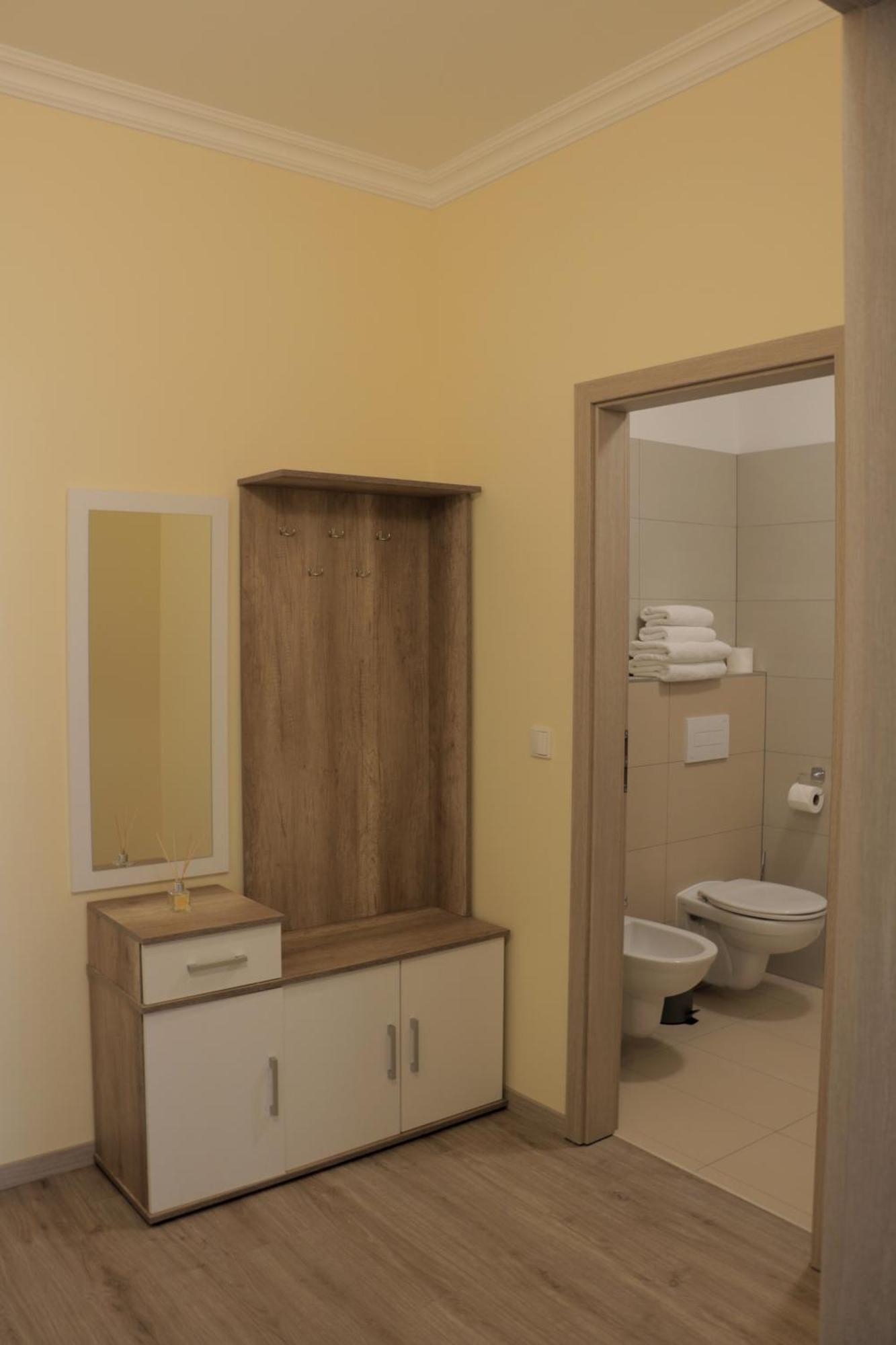 Apartments Moravska 24 Karlovy Vary Room photo